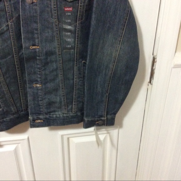 Boys Levis Trucker Jacket - Picture 4 of 9